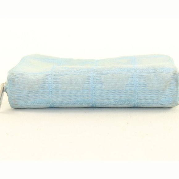 Chanel Blue CC Zip Pouch 3CC712K - Picture 5 of 12